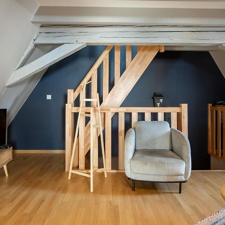 Duplex Atypique Au Coeur De Mulhouse Apartment Bagian luar foto